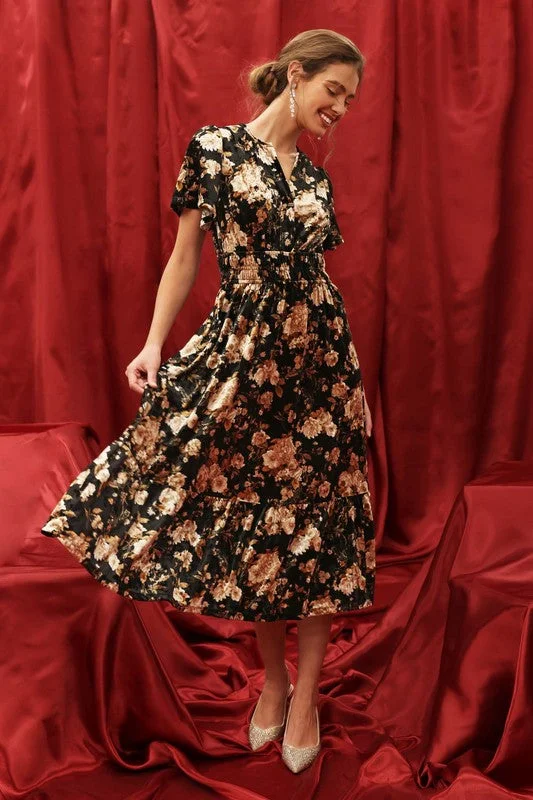 JENNIE FLORAL VELVET SPLICE SHIRRED WAIST MIDI DRESS