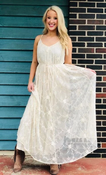 Evening Vibes Lace Maxi Dress