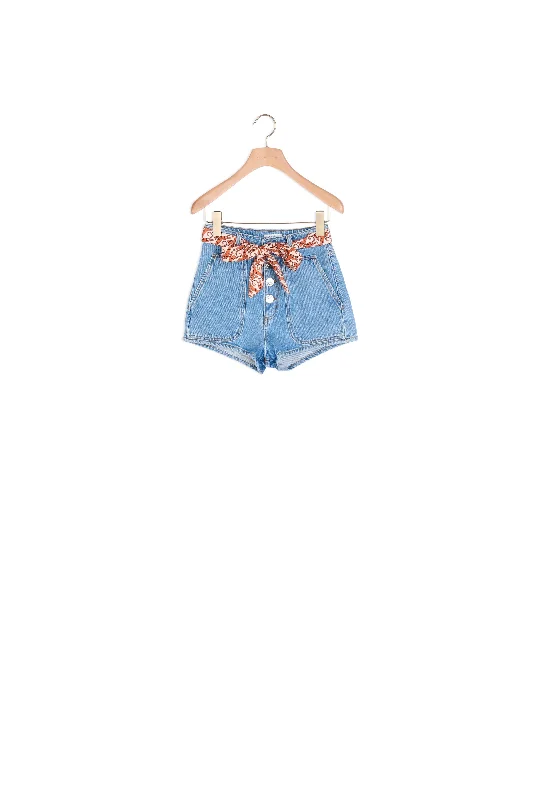 Short en jean avec ceinture amovible