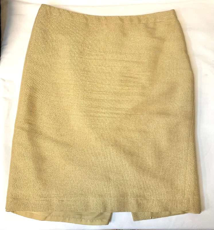 Skirt Mini & Short By New York And Co In Gold, Size: 2